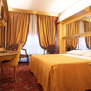 **** Otel Wagner İtalya