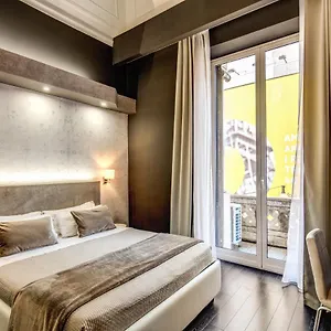 ** Konukevi Four Rivers İtalya